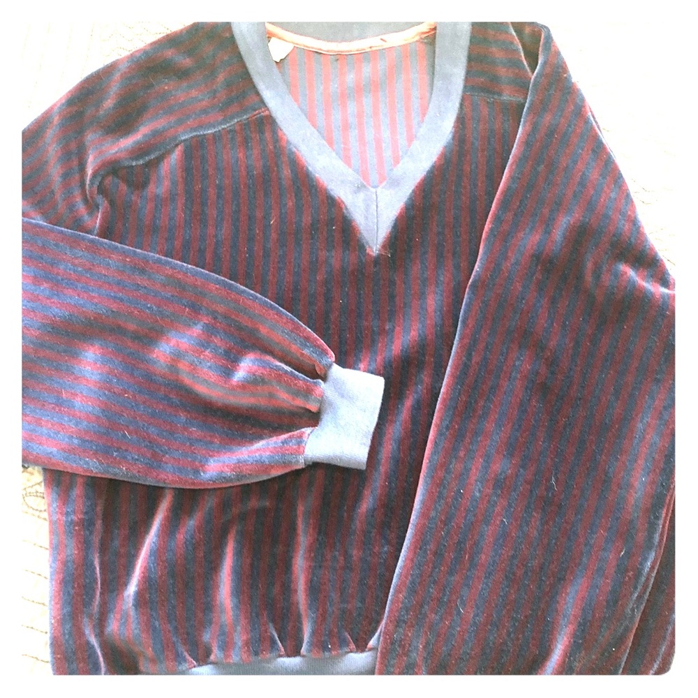 Super Vintage Velvet like Striped Sweater